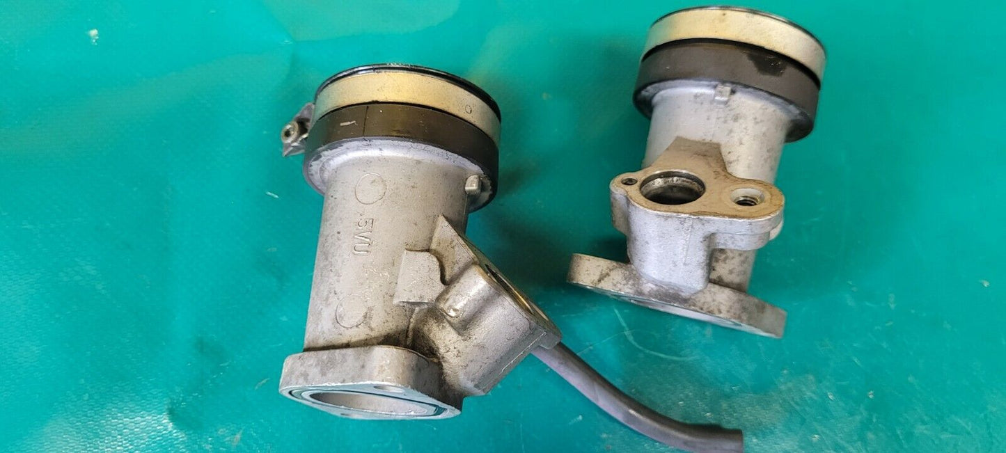 Paire de pipe d'admission 500 T-Max Yamaha 2004 5GJ00