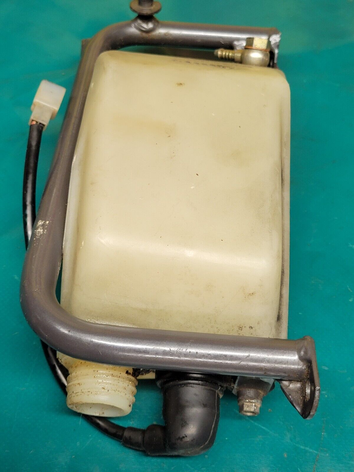 Réservoir D'huile 2Temps KTM 125 Sting LC2 (#23585)