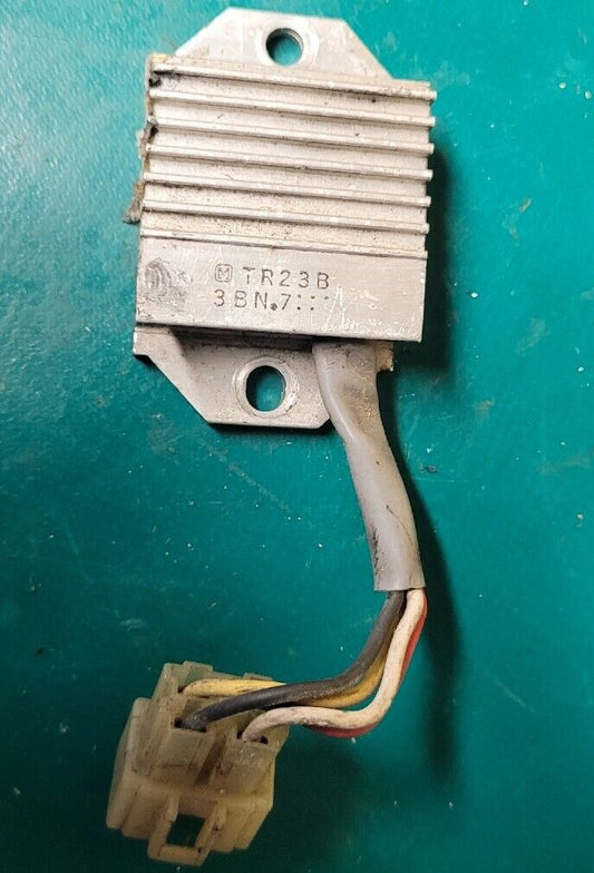 Régulateur De Tension KTM sting 125 1996 (Idem Dt)