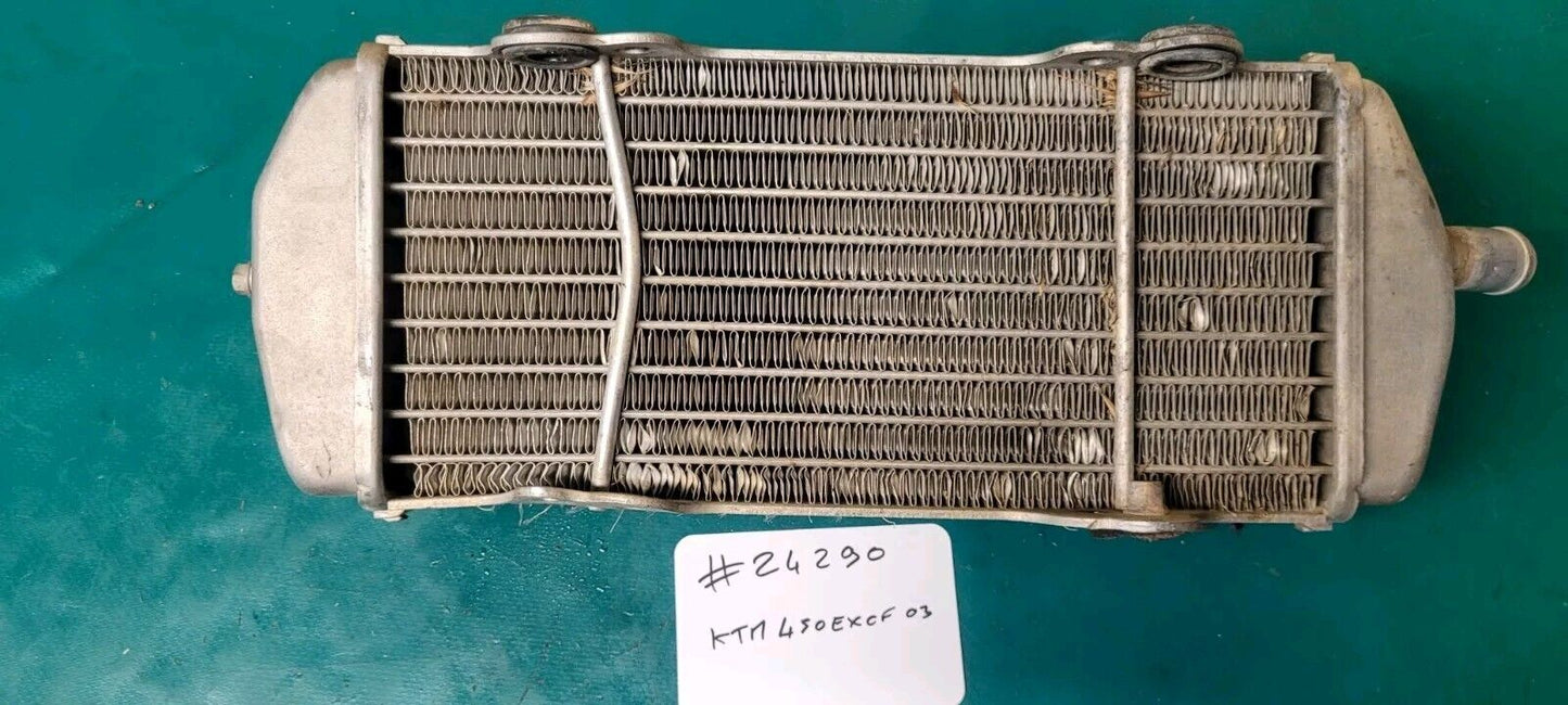 Radiateur Côté Sans Bouchon KTM 450 EXCF 2003 (24290)