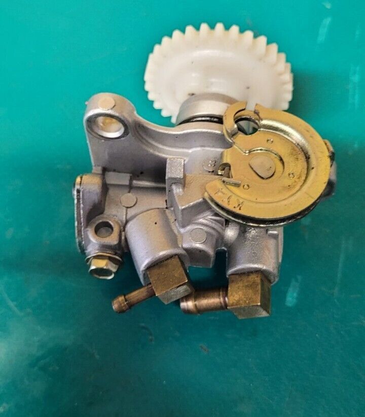 Pompe À Huile Graissage Séparé HONDA  125 CRM 1991 (24050 )