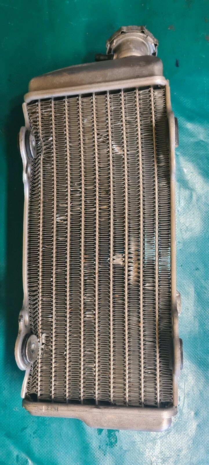 Radiateur moteur côté avec bouchon 400 GASGAS VTREC400FS 2002