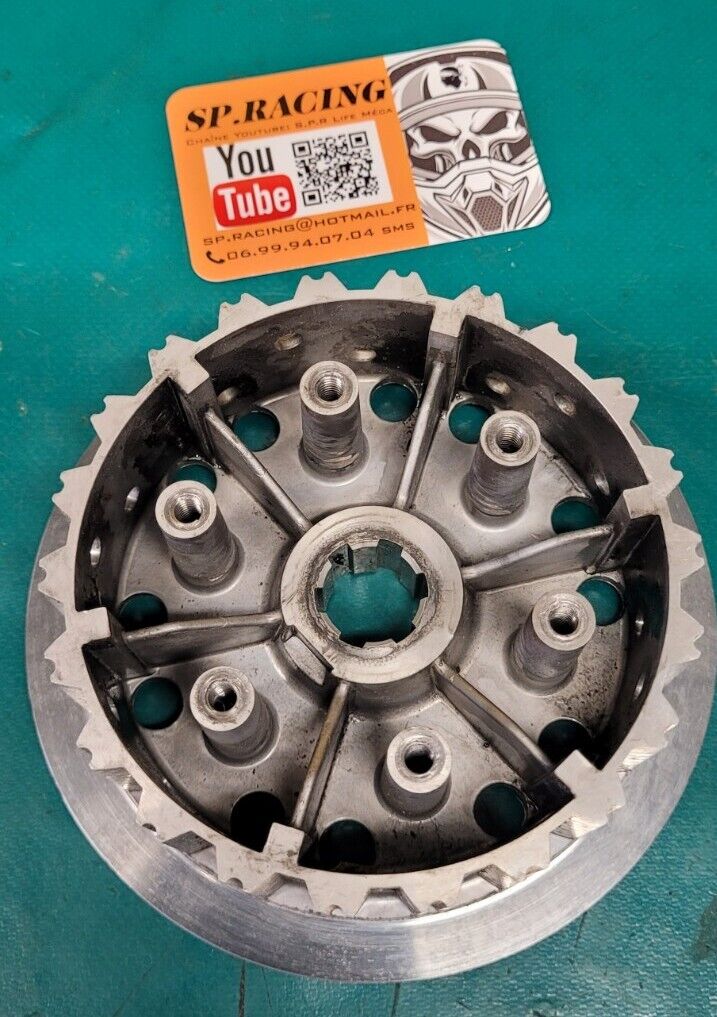 Noix D Embrayage 300 EXC KTM 2006 (24007)