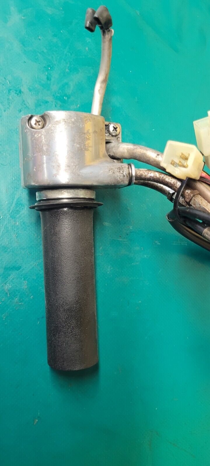 Poignée De Gaz Avec Commodo Et Câblage Eliminator ZL 600 1996 (24342 )