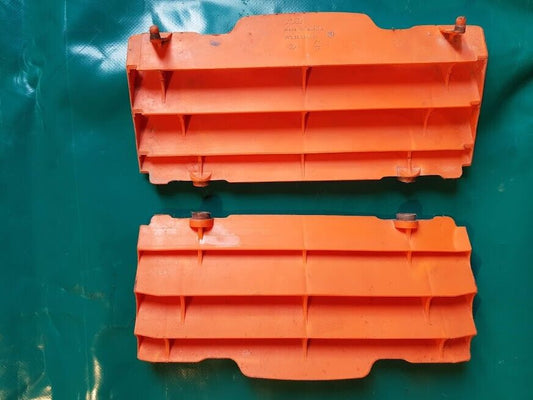 Grilles de radiateur oranges (la paire) KTM 150 SX de 2010