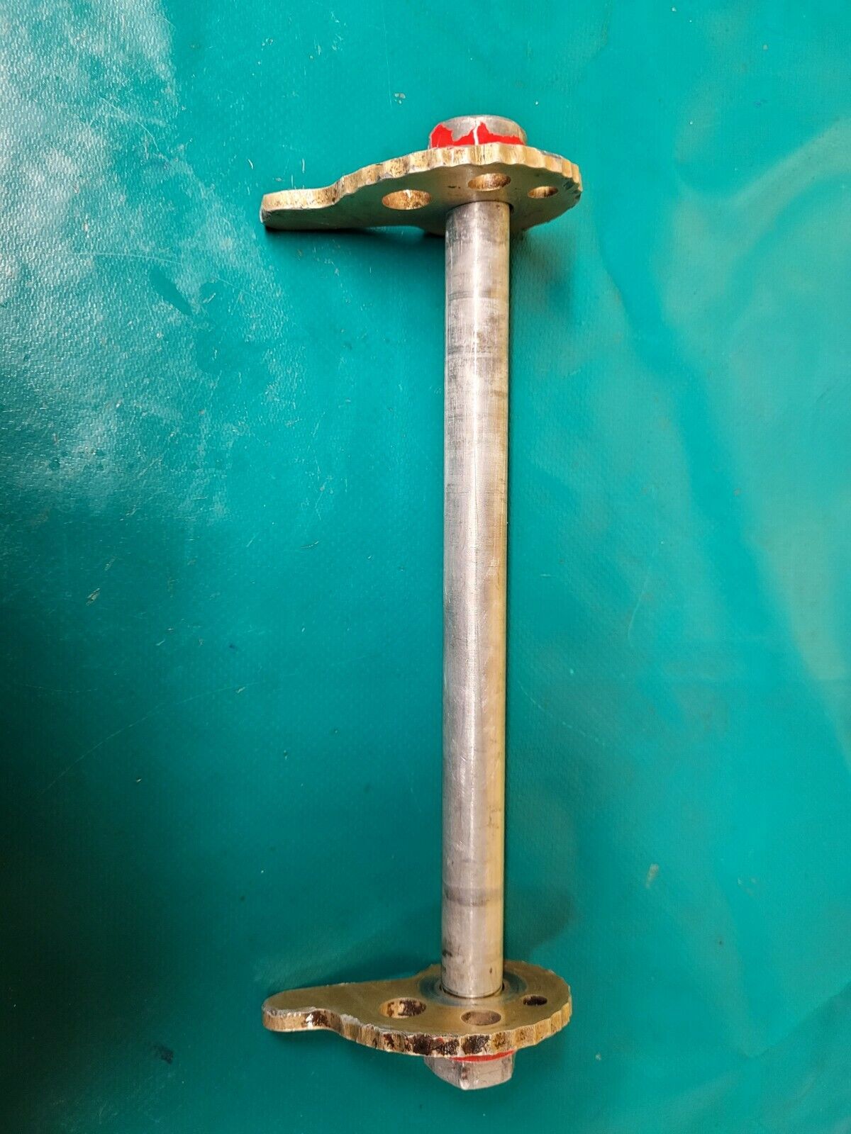 Axe de roue arrière scorpa 280 easy 1998