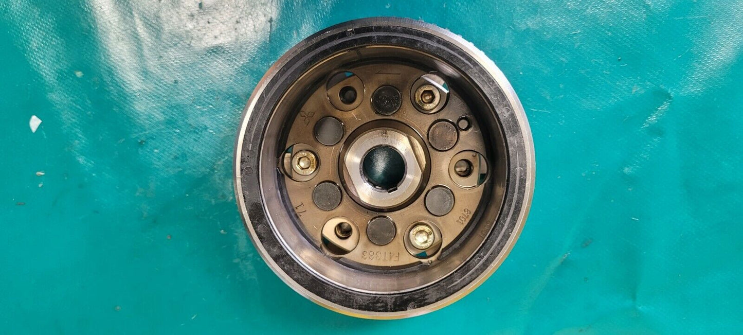 Volant magnétique rotor 500 T-Max Yamaha 2004 5GJ00