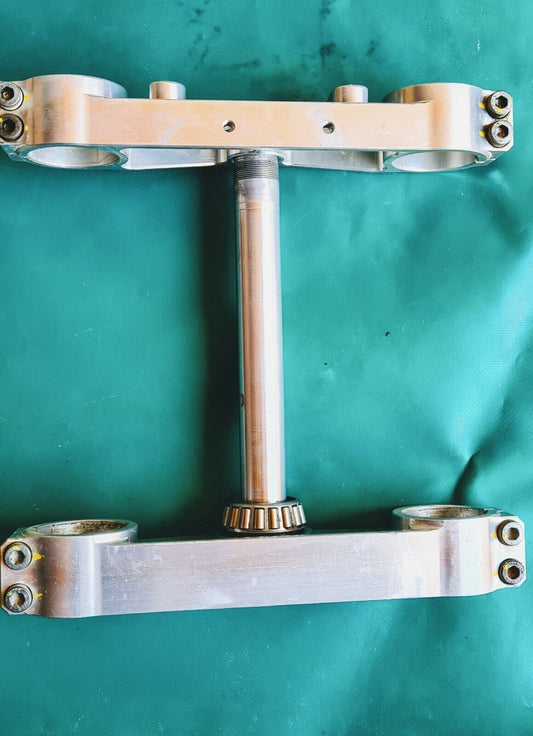 T de fourche complet  200 EC gasgas 1999