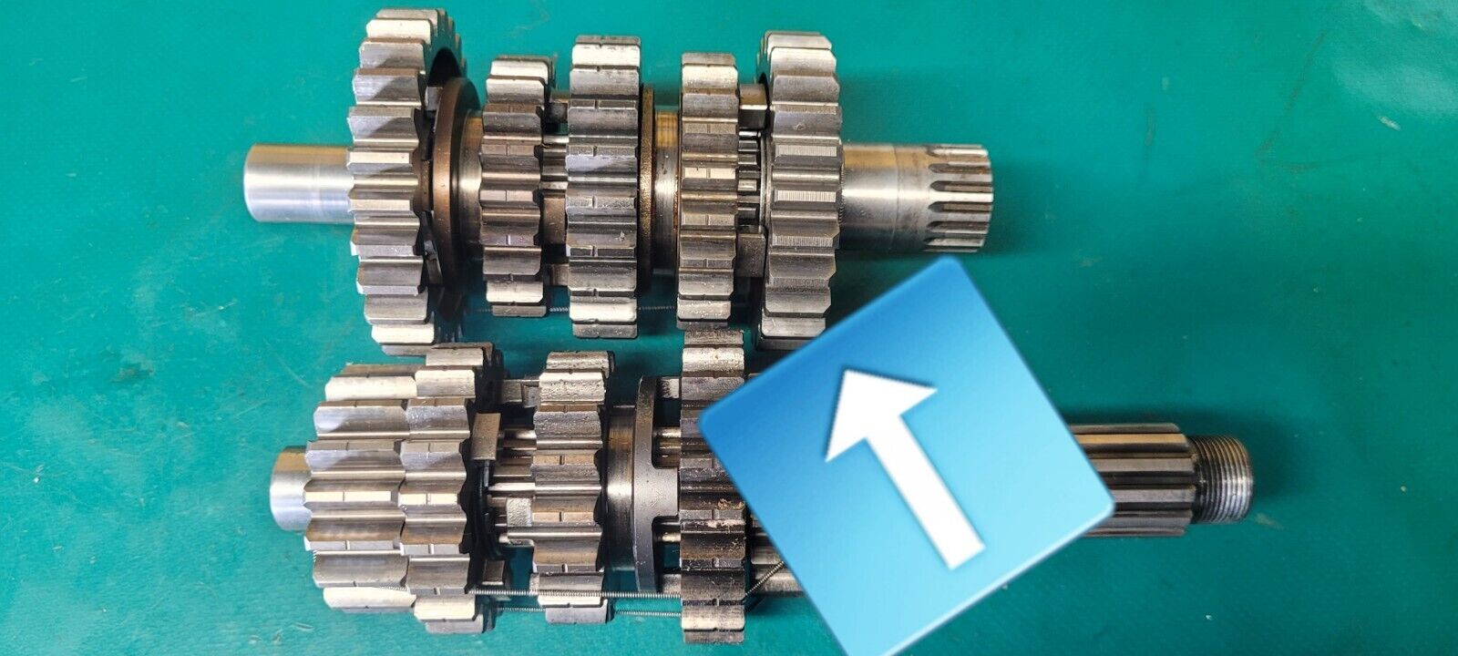 Pignon De Boite A Vitesse  Voir Image Honda 450 CRF 2003 (23985 )