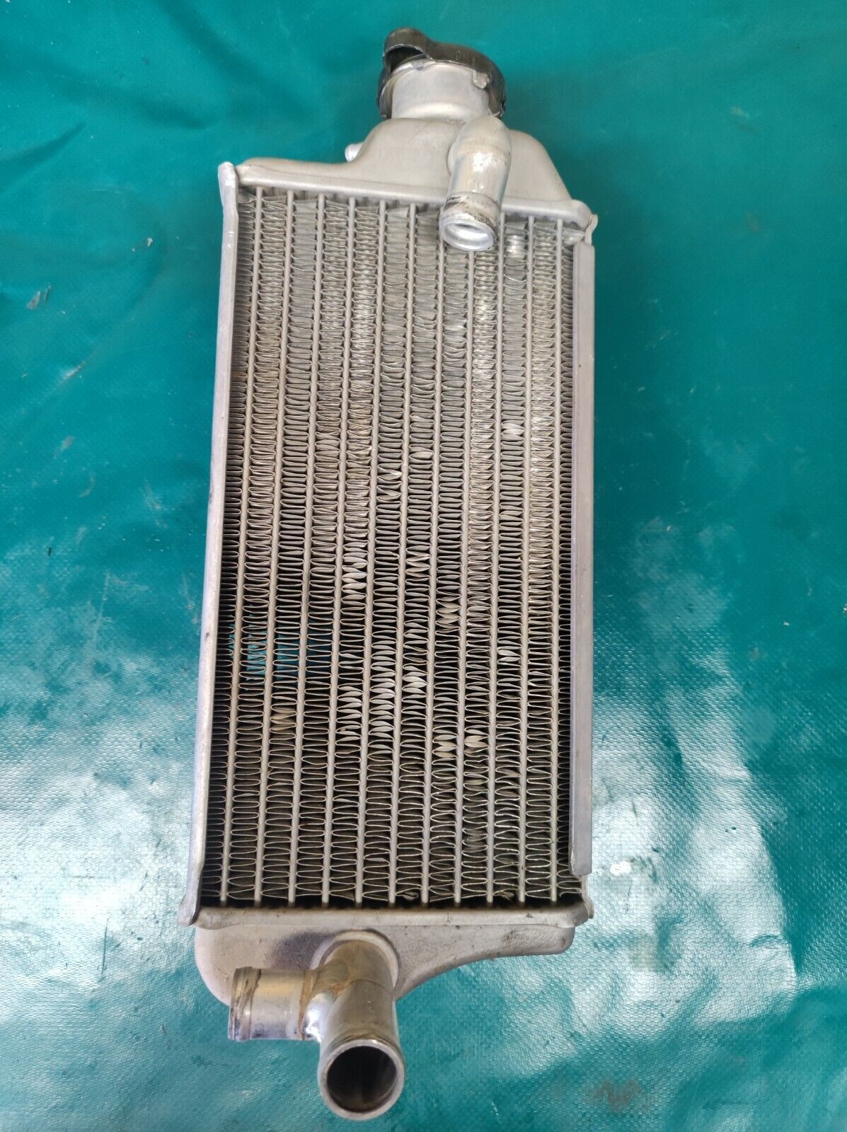 Radiateur côté avec bouchon Suzuki 250 RMZ 2007