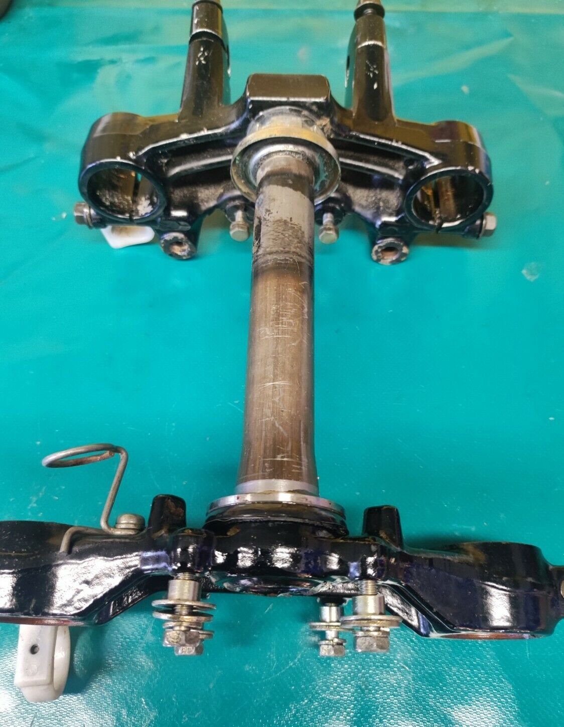 T de fourche YAMAHA 125 XT modele 12V