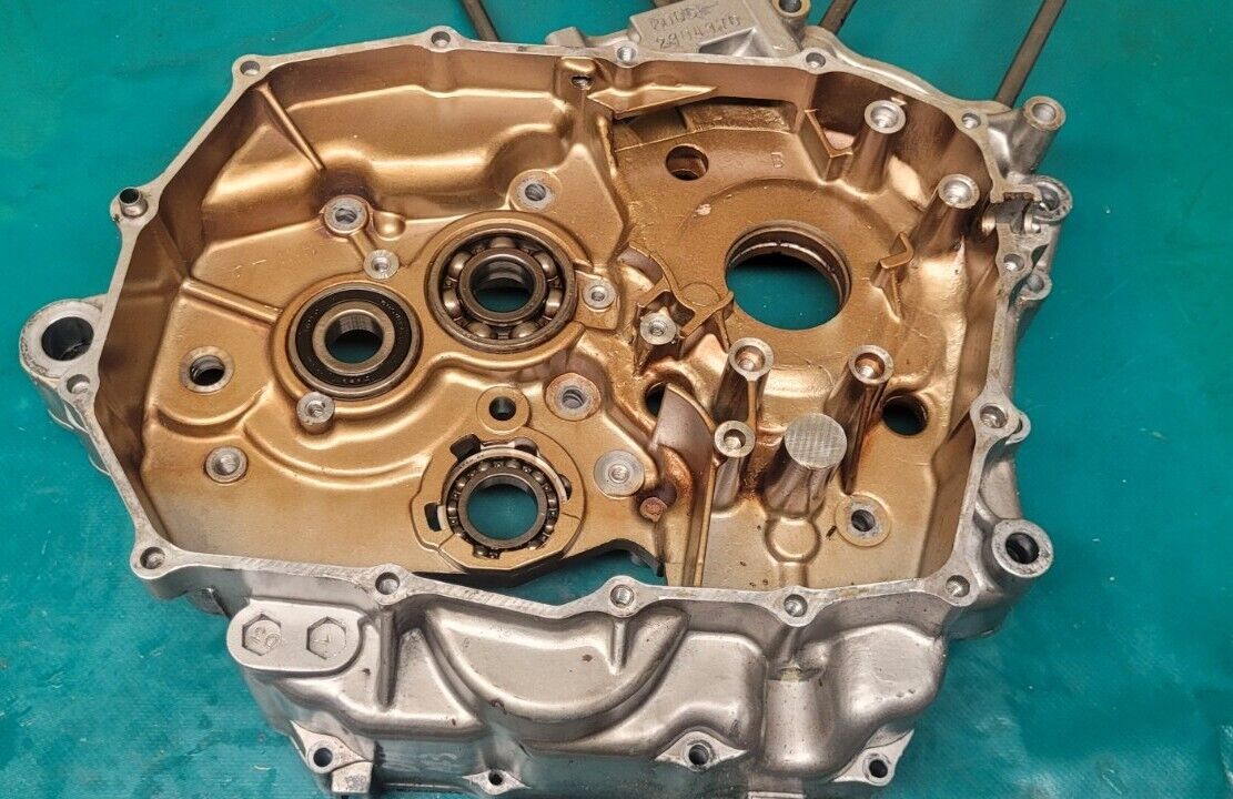 Paire De Carters Moteur 600 Transalp 1997 (#23774)
