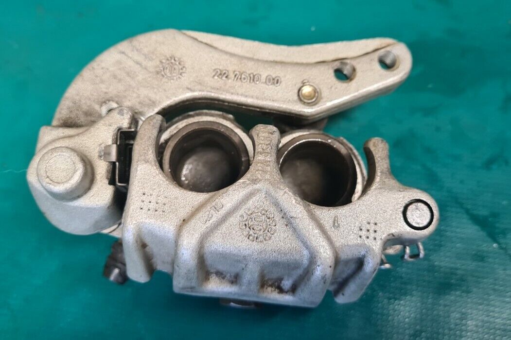 Étrier de frein avant Brembo patte 22761000 KTM 125 EXC 2001