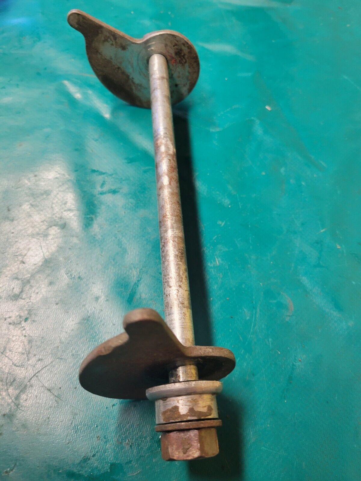 axe de roue arrière 50 Gabbiano 1973 Minarelli (#23448)