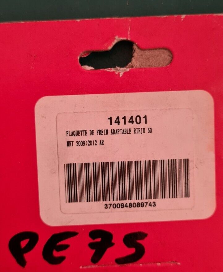 Plaquettes de freins rieju 50... voir fiche détail sur photo 2 (code PE75)