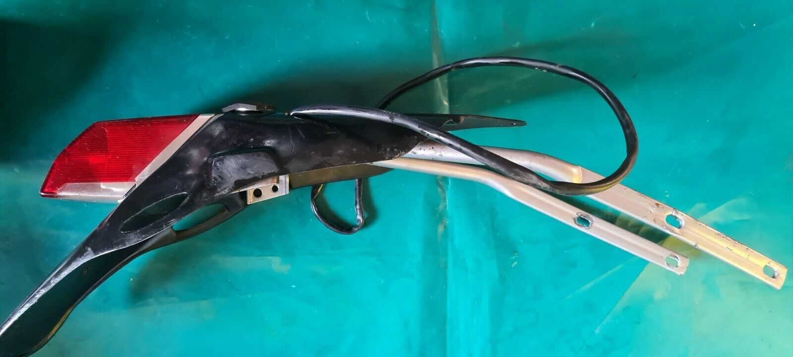 Demi boucle arrière avec feu et bavette 450 VOR 2000 enduro