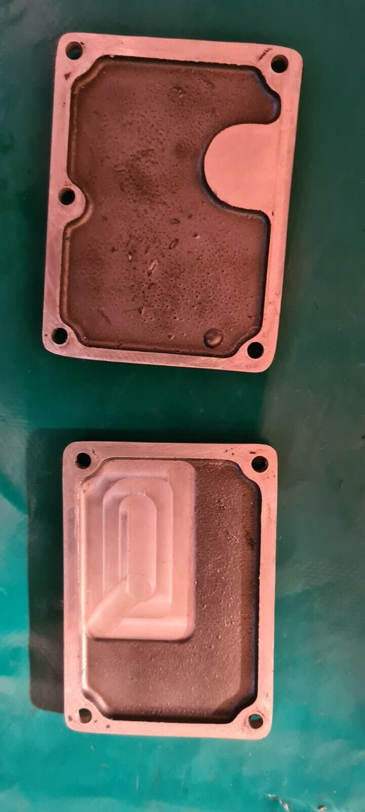 paire de carters distribution 450 VOR 2000