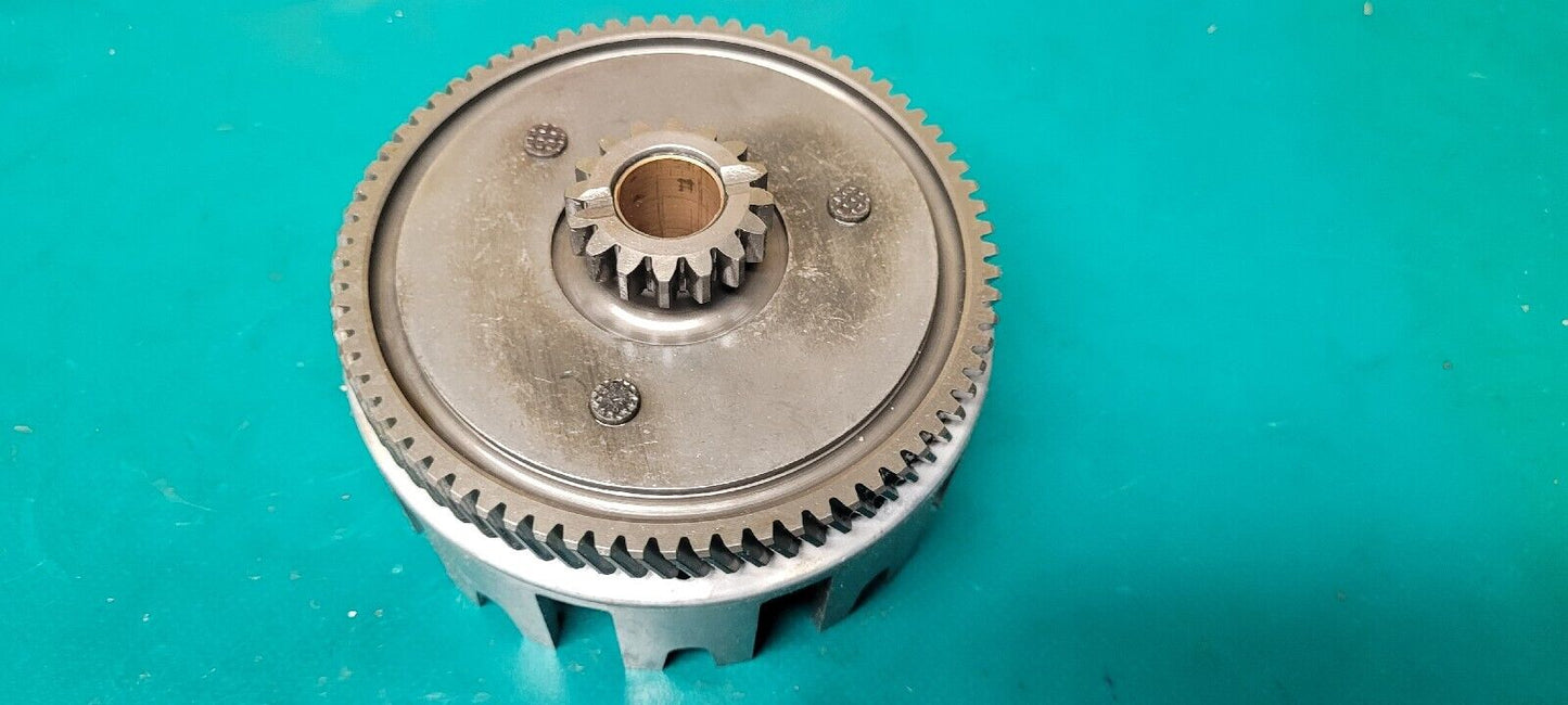 Cloche D Embrayage KTM sting 125 1996 (Idem Dt)
