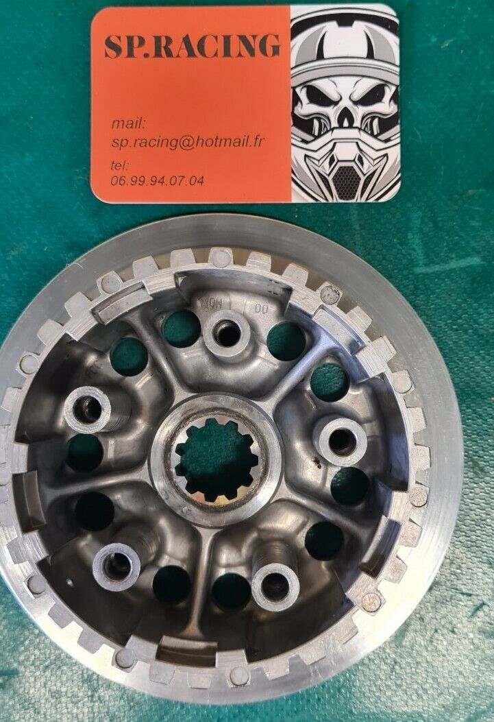 Noix d embrayage 250 Suzuki RMZ 2007