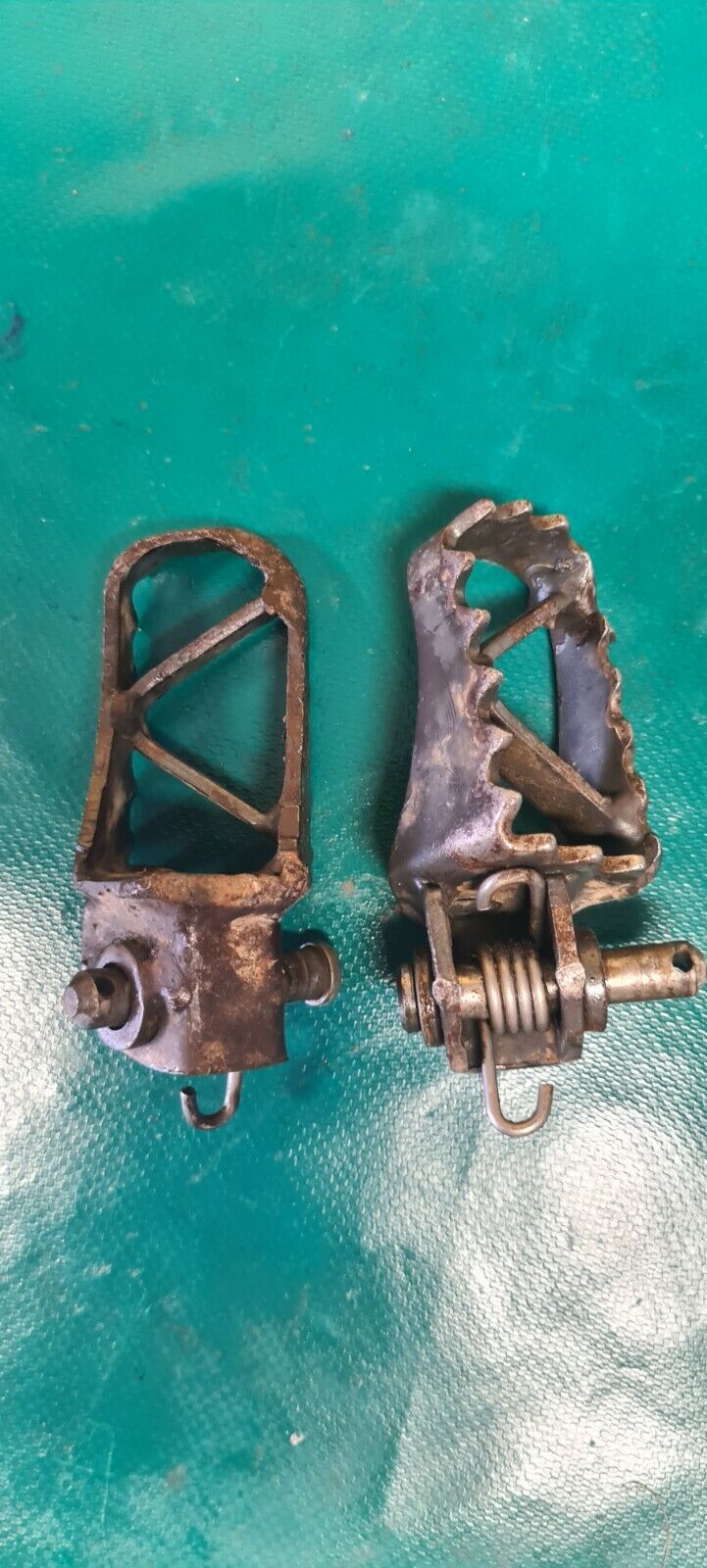 Paire de cales pieds KTM 250 EGS 1996 556