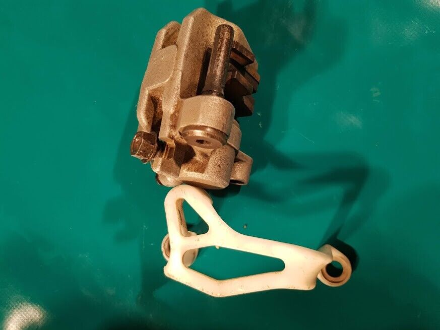 Etrier de frein arrière NISIN KZ4 + protection HONDA 450 CRF HM de 2003