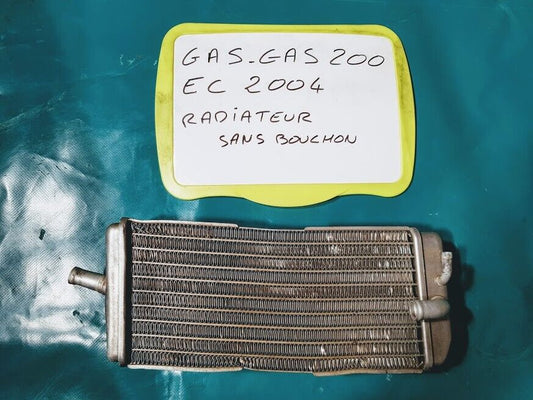 Radiateur côté sans bouchon GAS GAS 200 EC de 2004