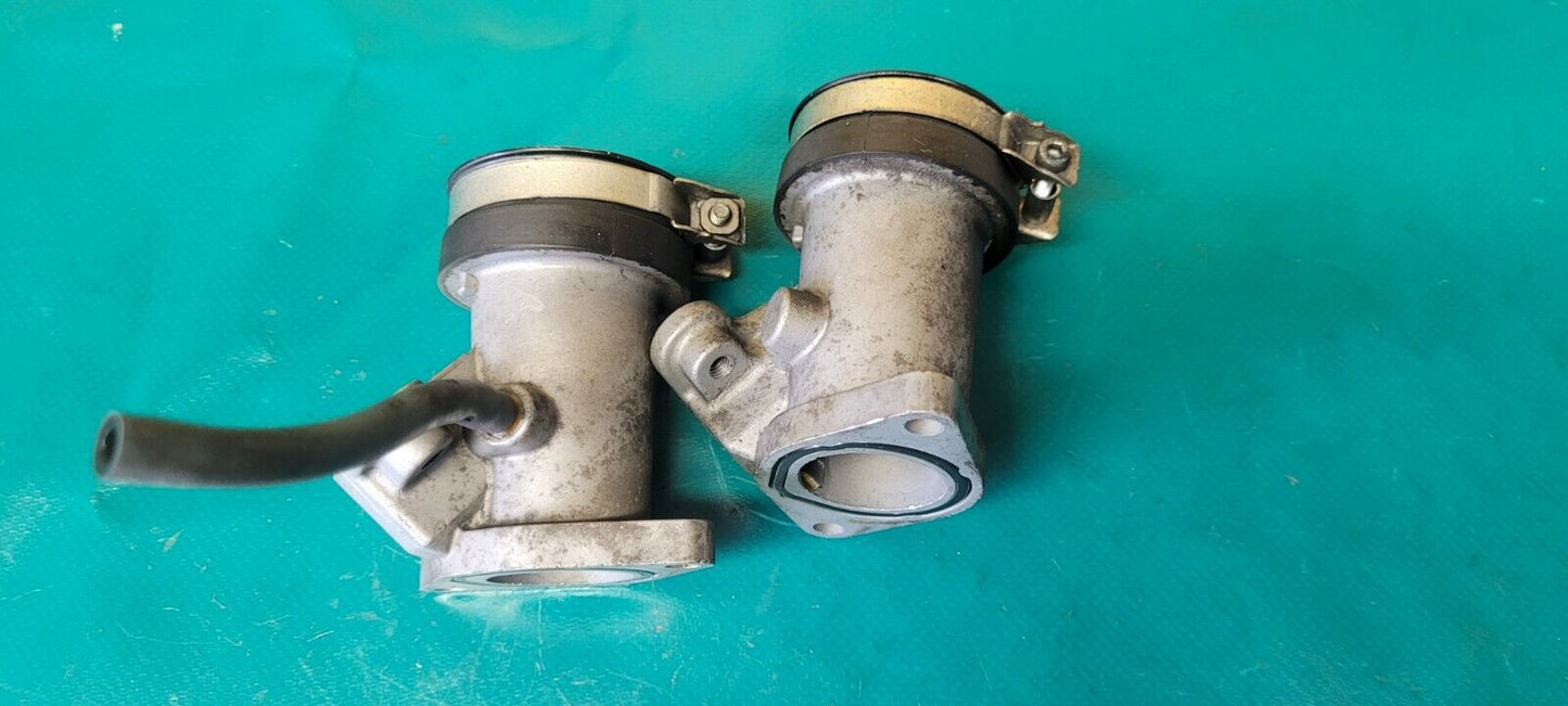 Paire de pipe d'admission 500 T-Max Yamaha 2004 5GJ00