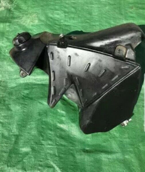 Réservoir KTM EXC noir 2T 1998 avec robinet - Plastique moto cross - enduro