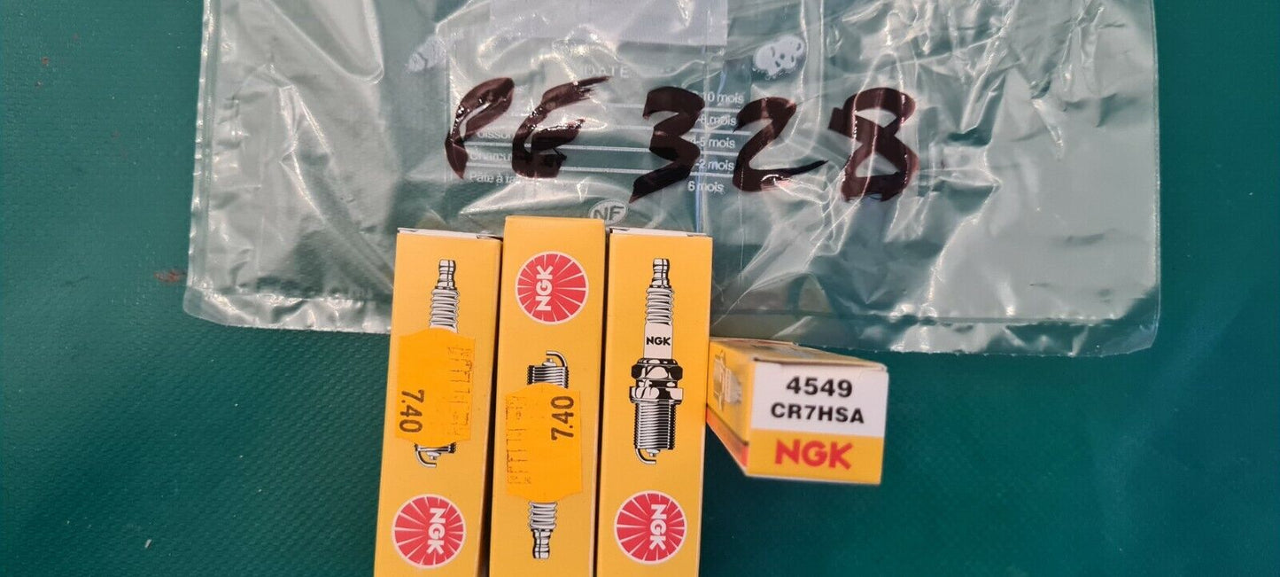 Lot de 4 bougies NGK cr7hsa 4549 voir photo (PE328)