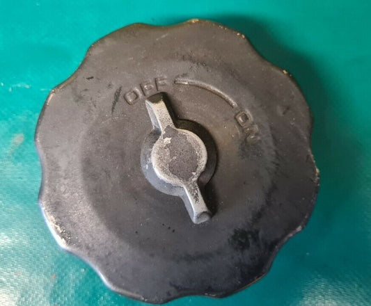 Bouchon de réservoir quad Honda 200 TRX sx 1988