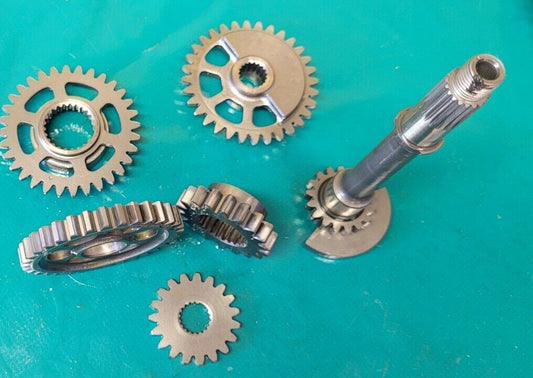 Kit pignonnerie interne avec arbre 250 CRF HONDA 2011