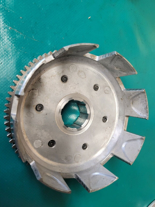 Cloche d'embrayage 125 Honda transcity NX 1997