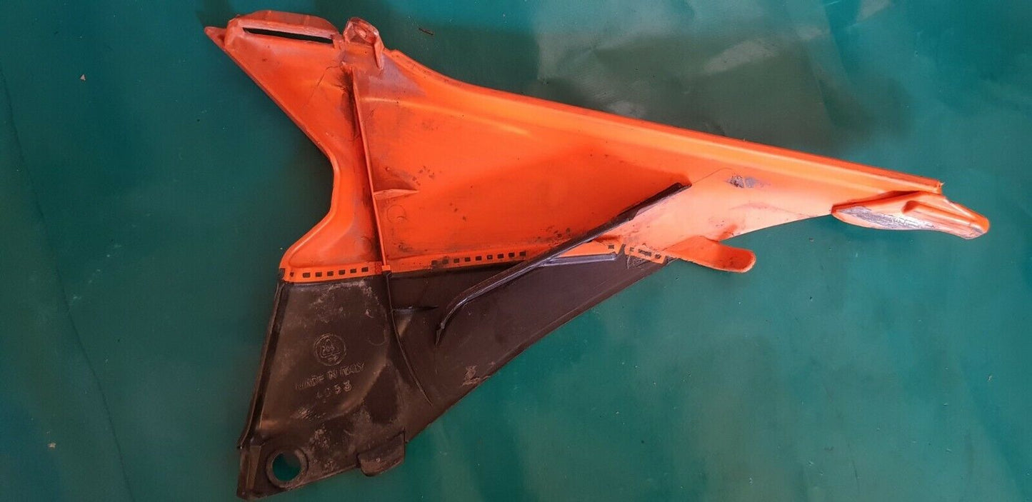 Cache boîte à air KTM 350 sxf 2011 4t