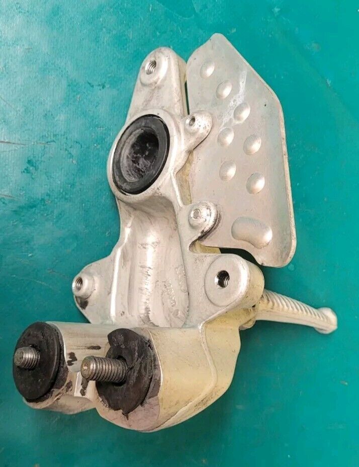 Platine Repose-pied (Sélecteur) 82410721a Ducati Multistrada 1000ds 03 (#24612)