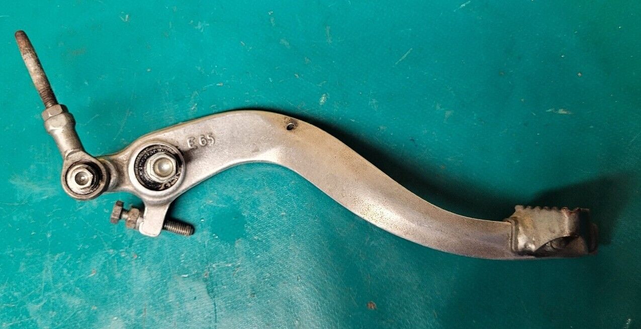 Pédale De Frein Arriere KTM sting 125 1996 (Idem Dt)