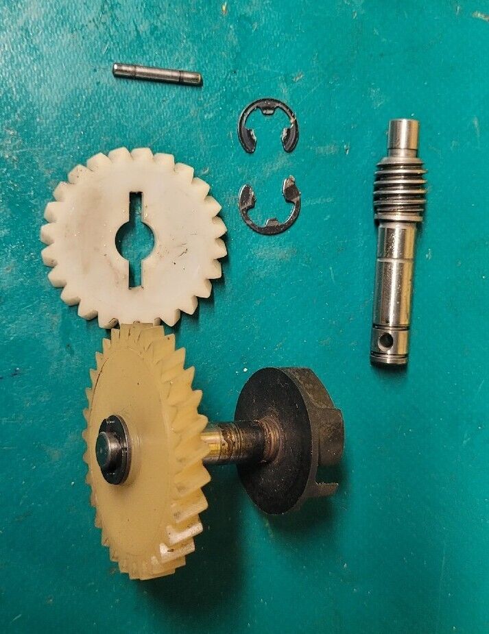Kit Pompe A Eau KTM sting 125 1996 (Idem Dt)
