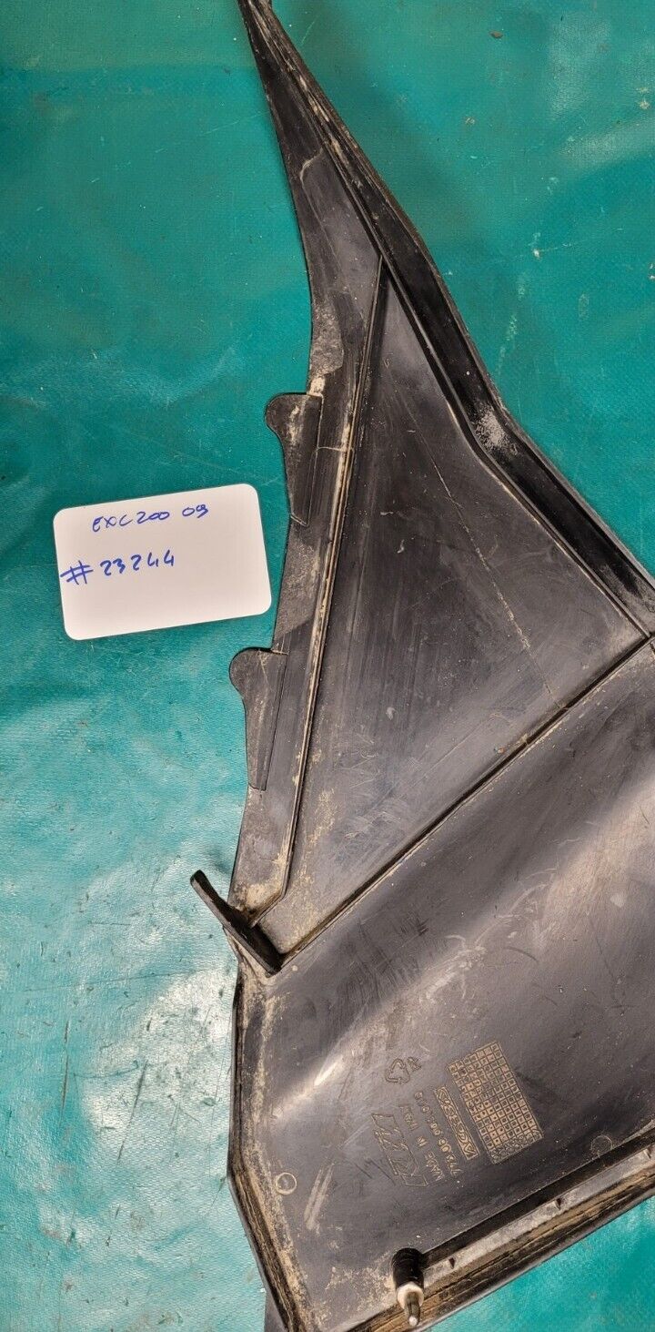 Cache Latéral Boîte À Air Ktm 200 Exc 2009 (Rf #23244)