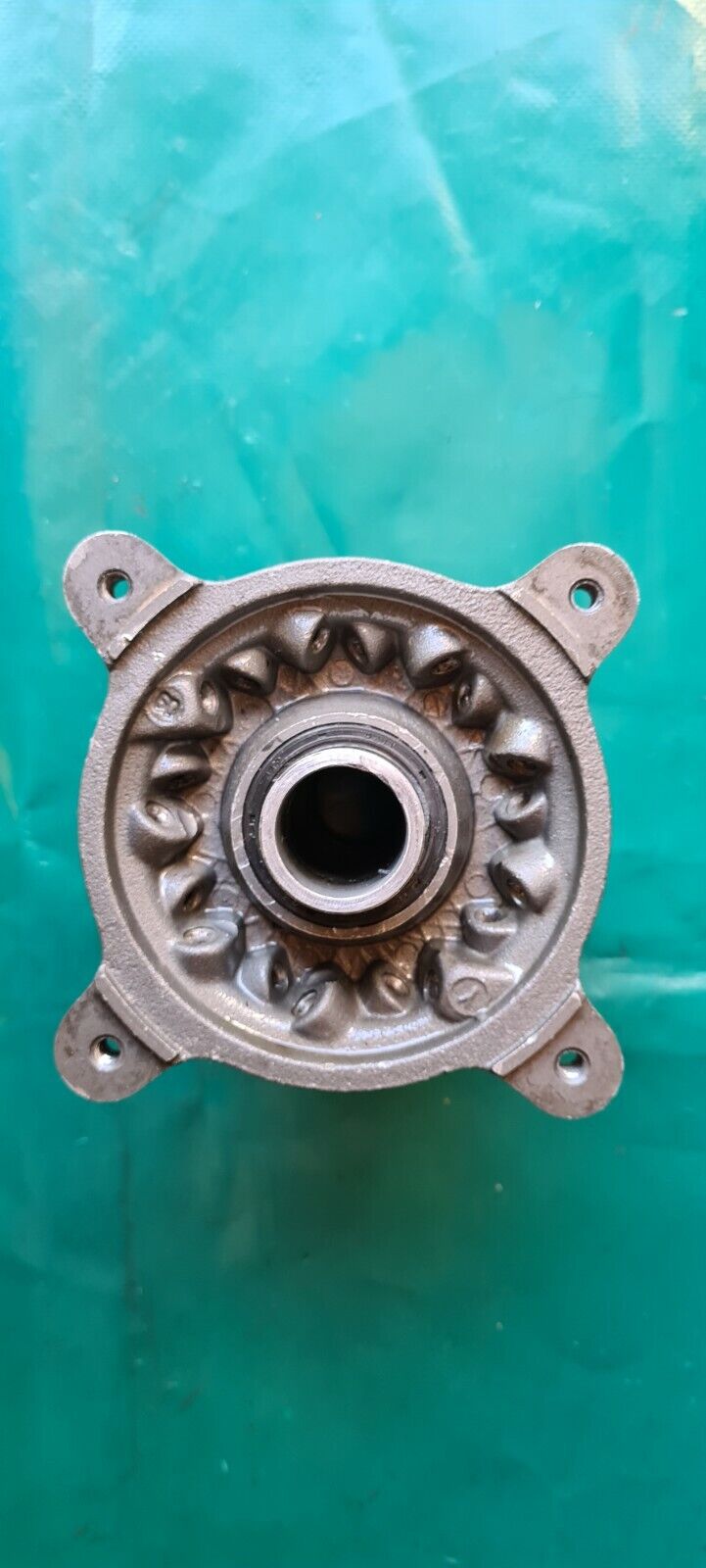 Moyeux de roue avant HUSQVARNA 250TC 2010 (cross 4T)