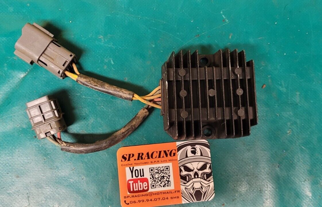 Régulateur De Tension Lba7d421 KYMCO 250 Kxr 2005 (Rf #23224)