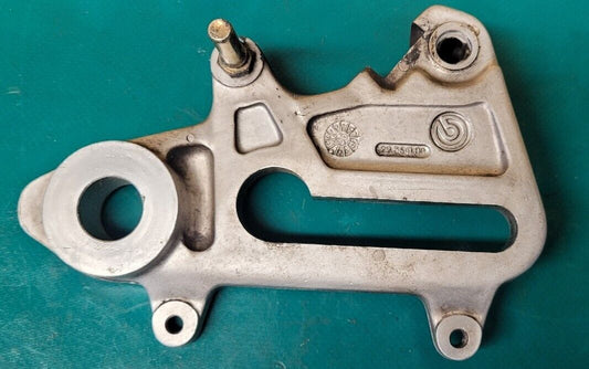 Patte De Fixation Étrier Arrière Brembo KTM sting 125 1996 (Idem Dt)