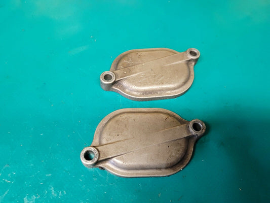 Paire Carter de sur culasse SUZUKI 600 Dr sn41a