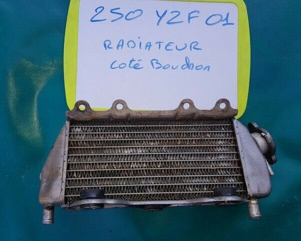 Radiateur côté bouchon YAMAHA 250 YZF de 2001