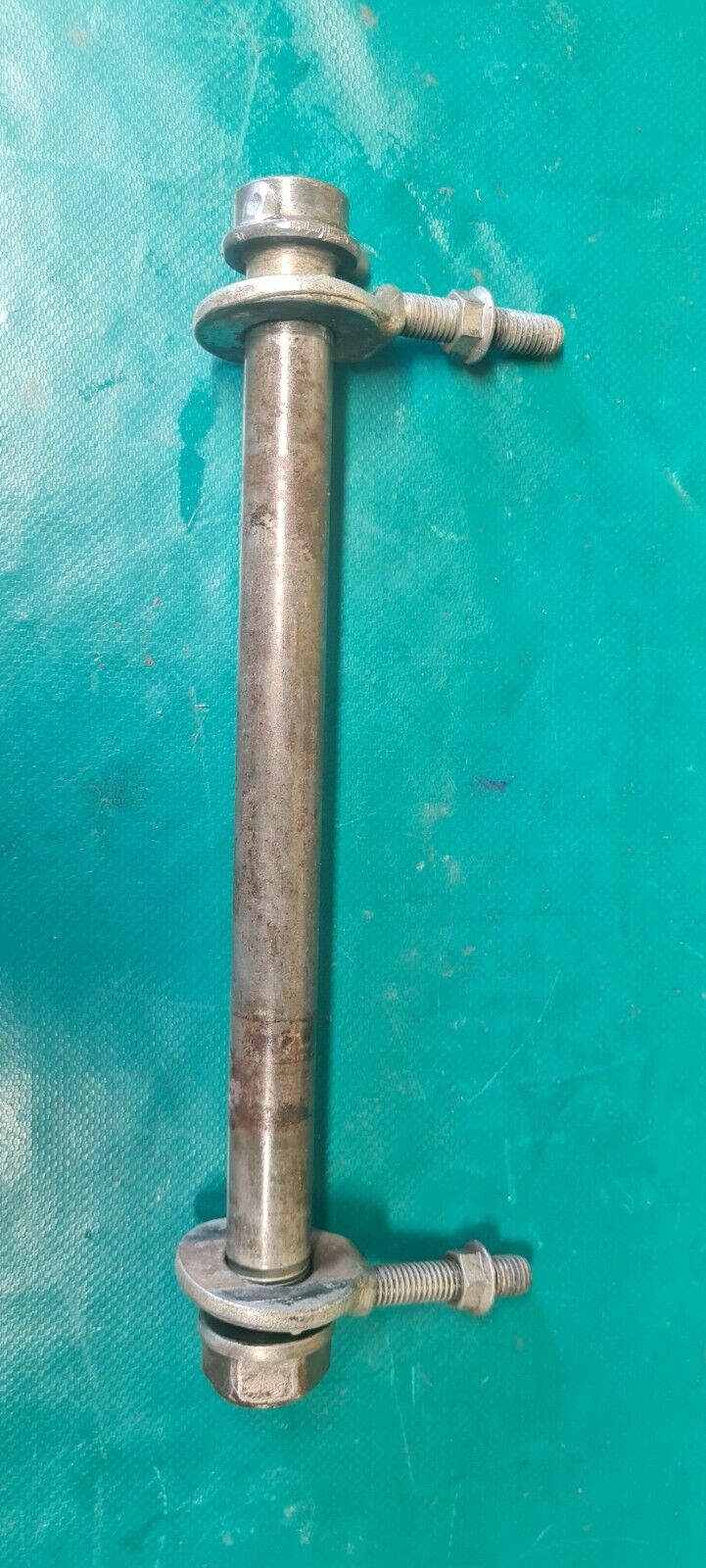 Axe de roue arrière avec tendeurs 400 GASGAS VTREC400FS 2002