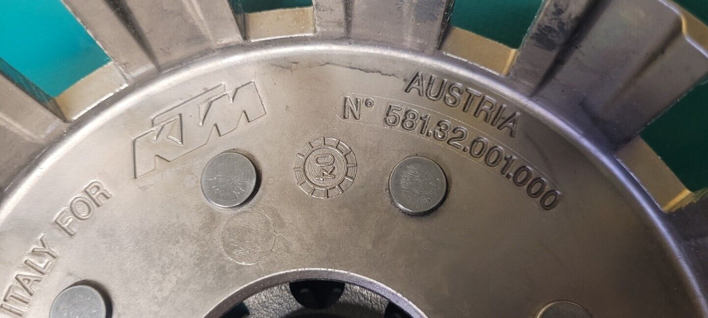 Cloche D'embrayage 300 EXC KTM 2006 (24014)