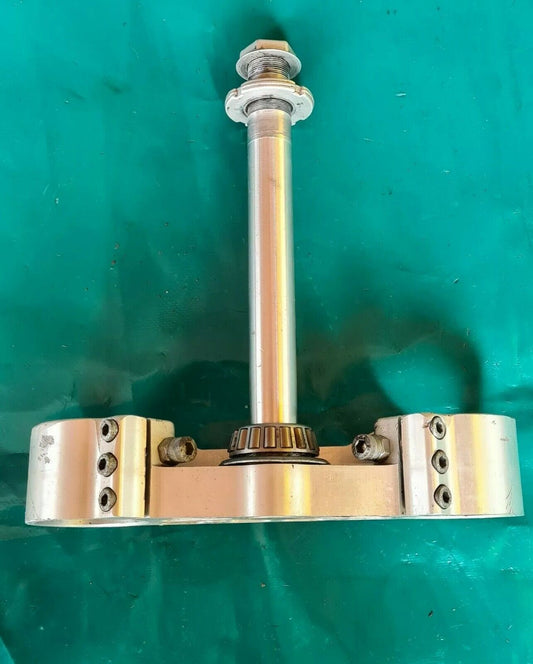 T DE FOURCHE INFERIEUR  125 EC gasgas 2002