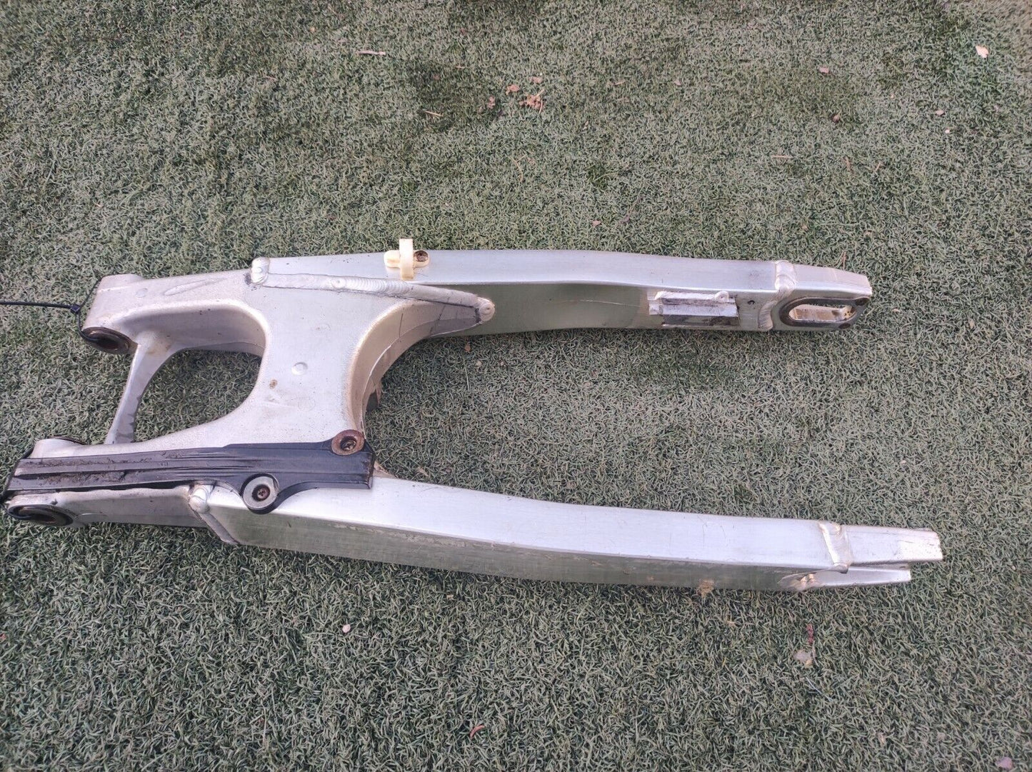 Bras oscillant 450 Suzuki RMZ 2006 *