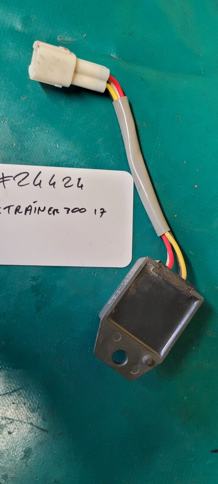 Régulateur De Tension Sh721aa Beta 300 X Trainer 2017 (24424 )