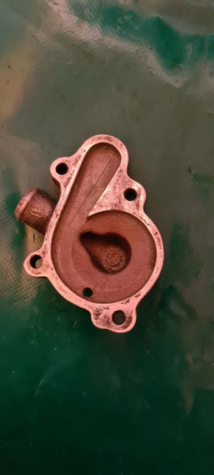 Carter de pompe à eau 125 EC gasgas 2002