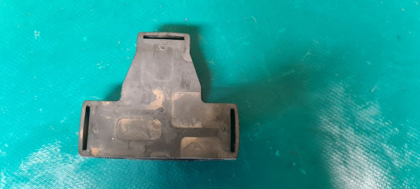 Caoutchouc support de CDI Suzuki 250 RMZ 2007
