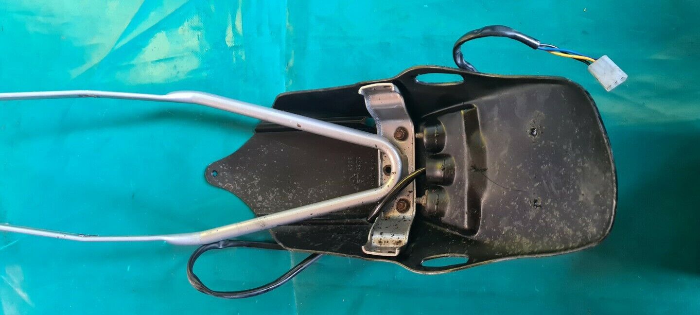 Demi boucle arrière avec feu et bavette 450 VOR 2000 enduro